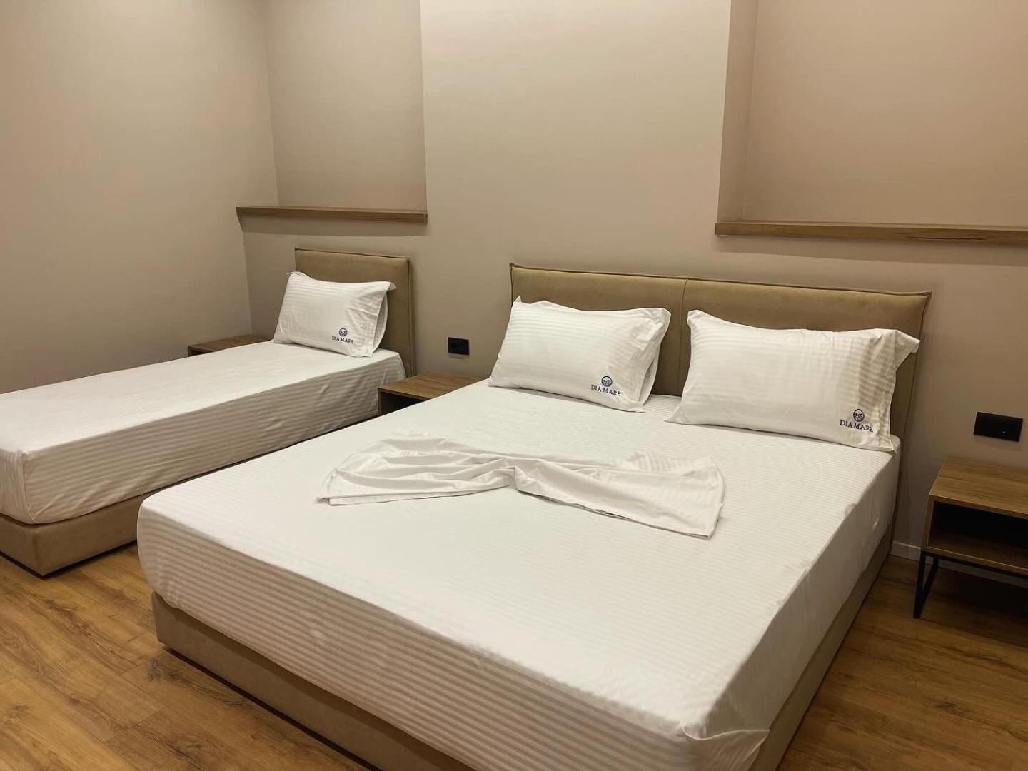 Dia Mare Deluxe Aparthotel Vlore Exterior photo